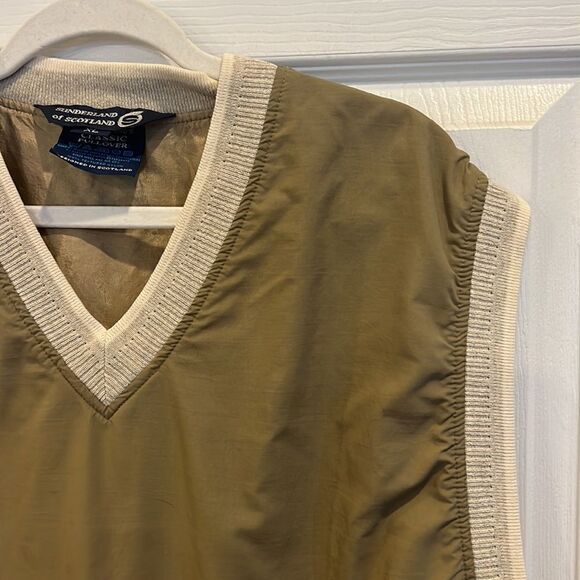 Sunderland of Scotland Men’s XL Golf Vest Designed in Scotland - Picture 3 of 13